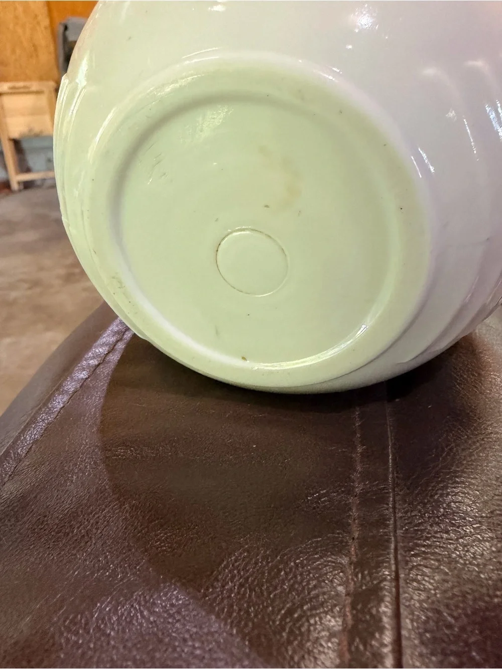 VINTAGE ANCHOR HOCKING 1940s White Ceramic Vase with Red Floral Motif